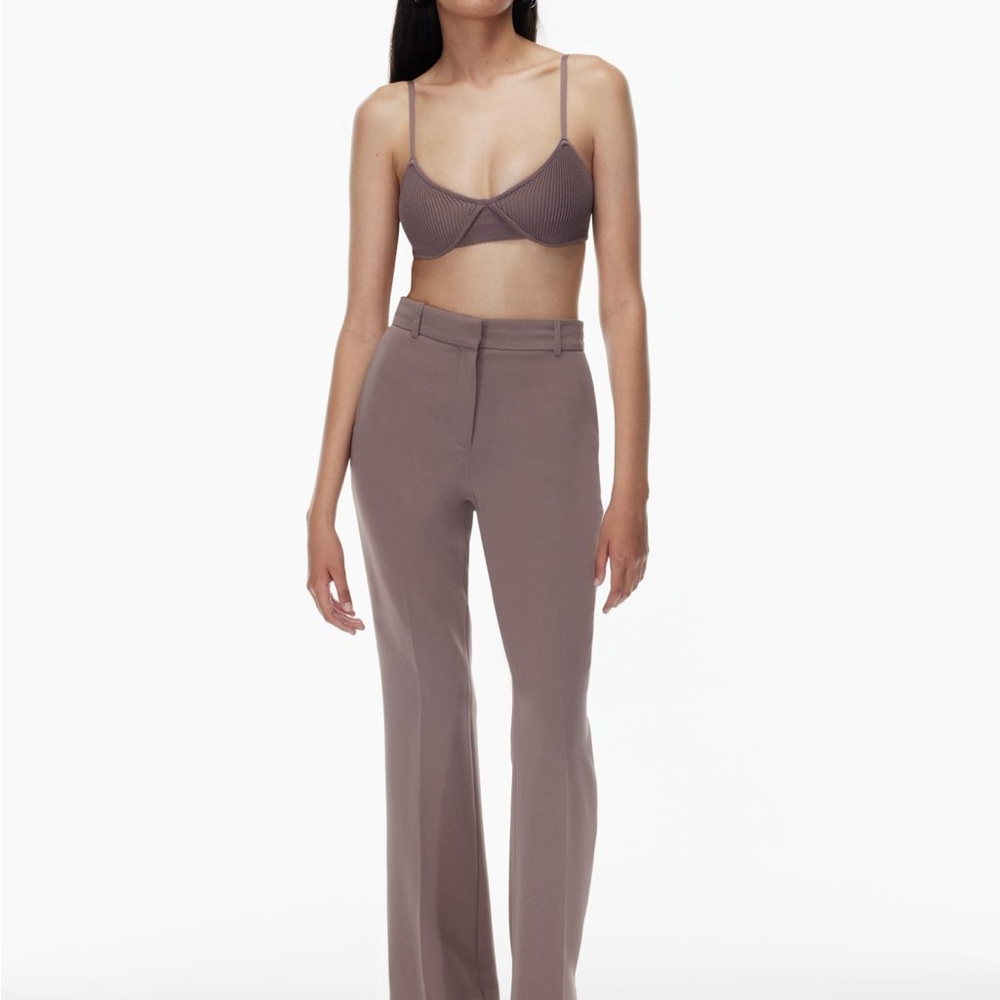 Aritzia Babaton Ribbed Knit Bra Top